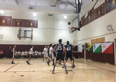 Students from MDS and Yeshiva Har Torah play basketball