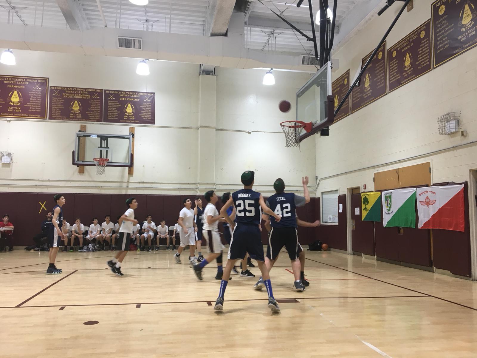 Students from MDS and Yeshiva Har Torah play basketball